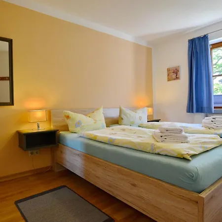 Ferienresidenz Chiemseestrand - 10 * Chieming
